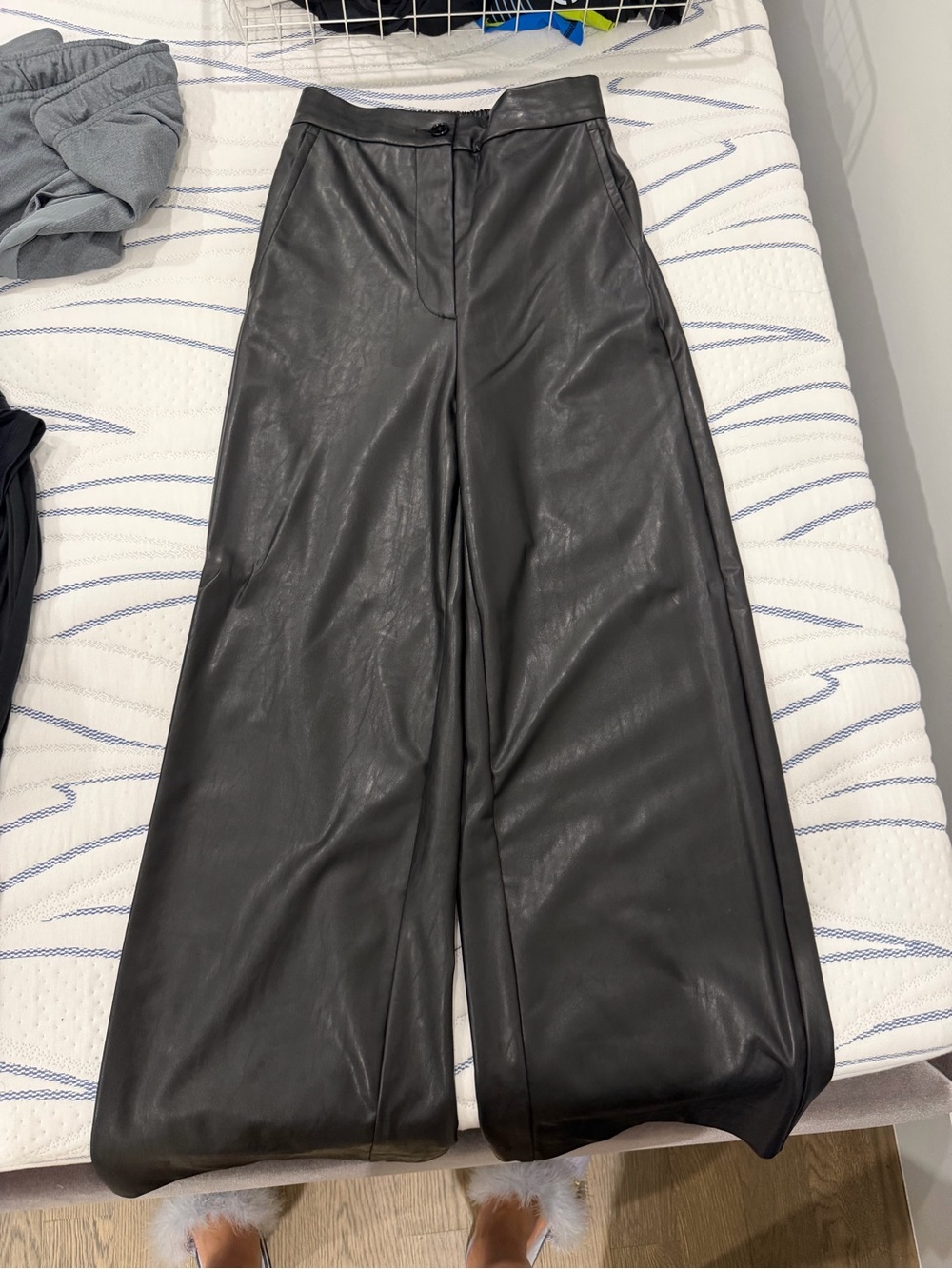 MM6 Maison Martin Margiela Black Wide-Leg Faux Leather Pants